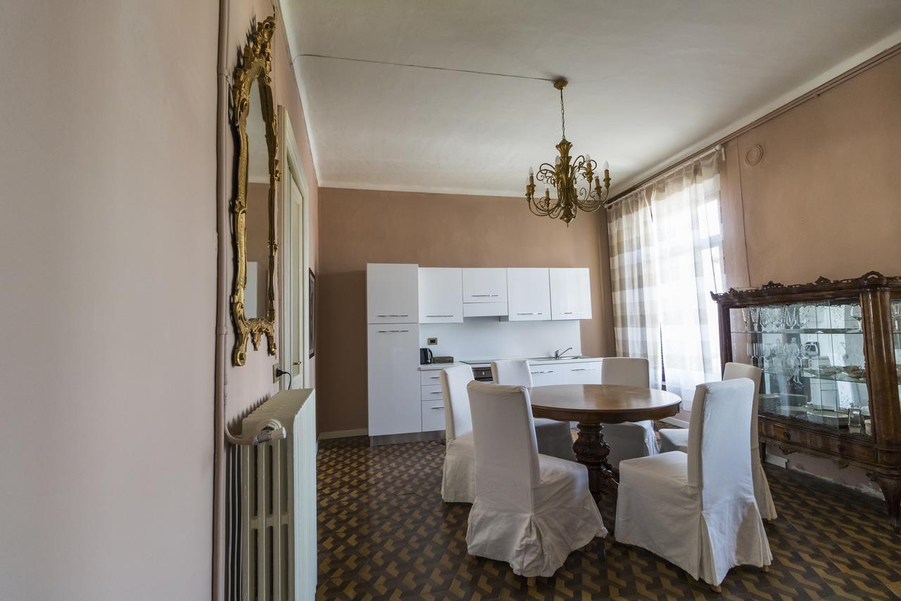 Appartement Casa Del Fotografo à Alba  Extérieur photo